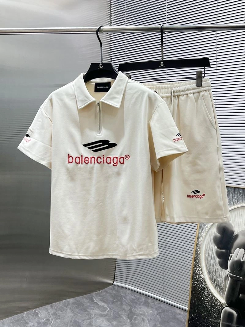 WellDesigned Balenciaga Short Suits 97324