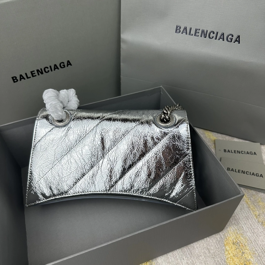 Balenciaga Silver Crush Quilted Chain Bag - Stylish and Classic 60937