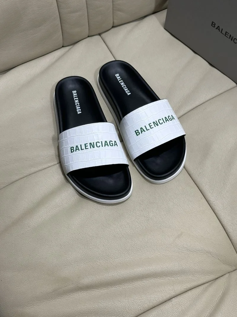 Balenciaga Slippers Minimalist 16597