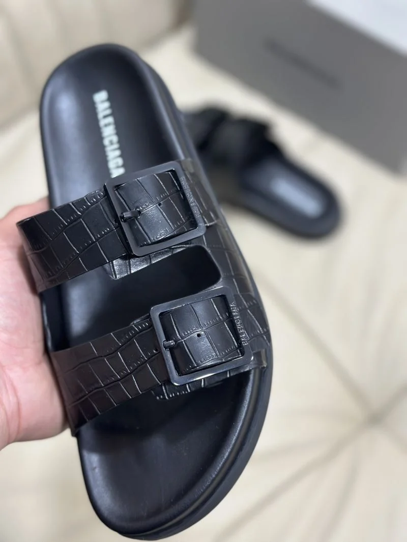 EyeCatching Balenciaga Slippers 16596
