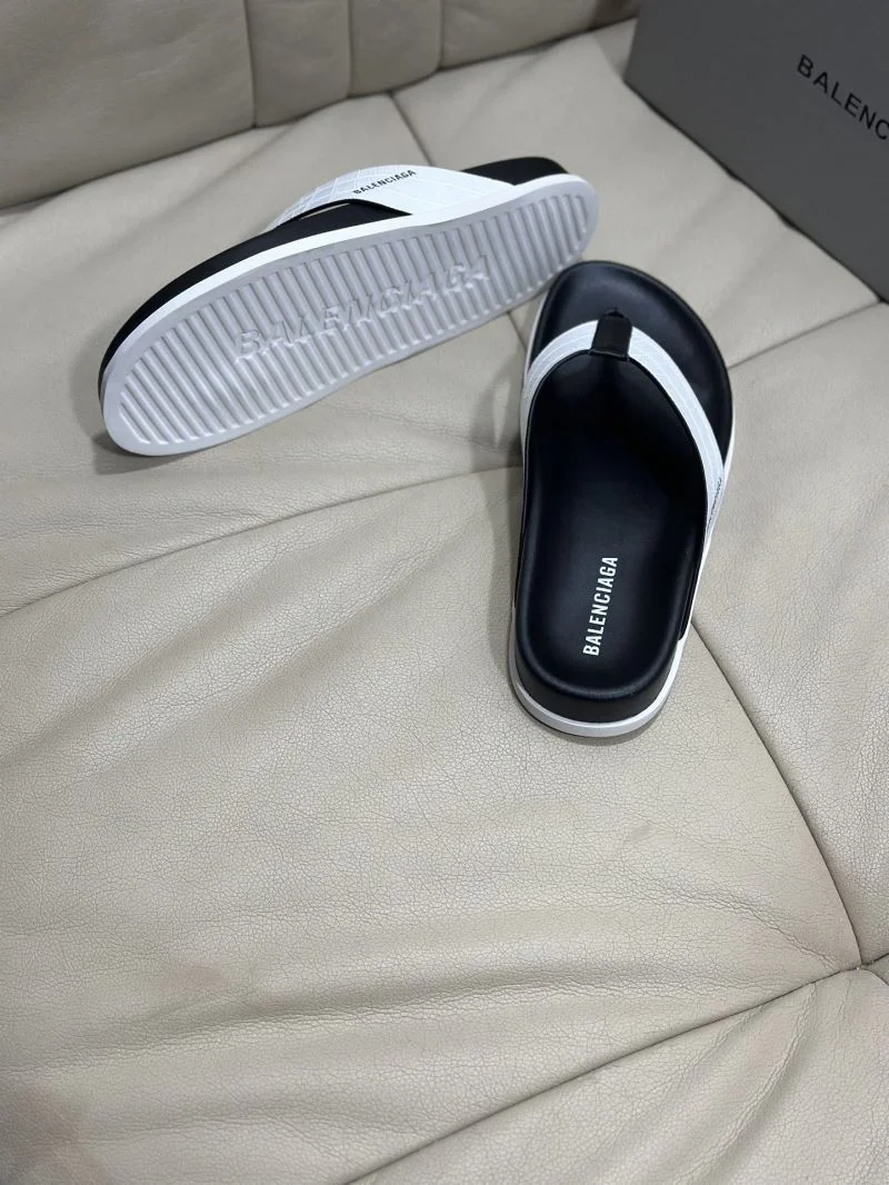 Modern Balenciaga Slippers 16565