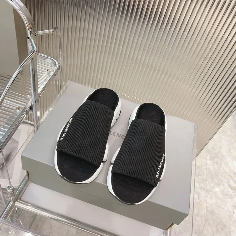 Balenciaga Slippers Sophisticated 16892