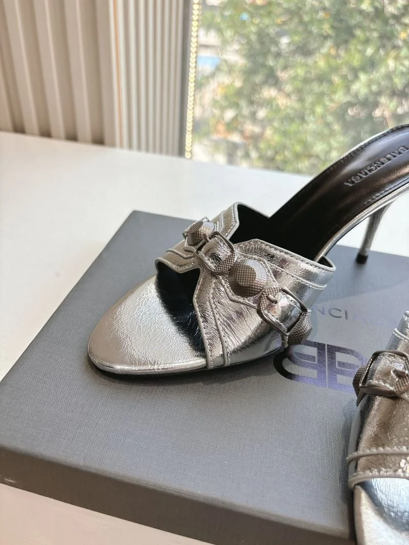 Unisex Balenciaga Slippers 16770
