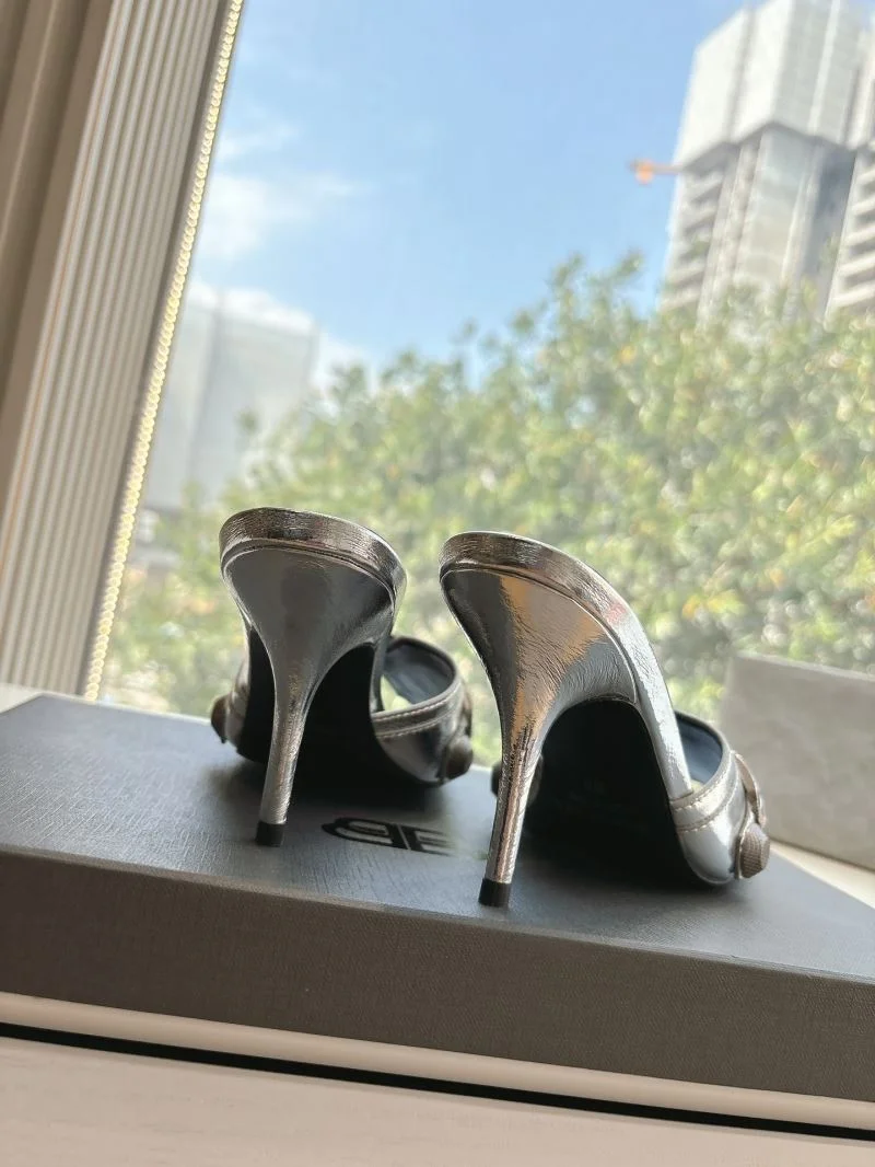 Unisex Balenciaga Slippers 16770