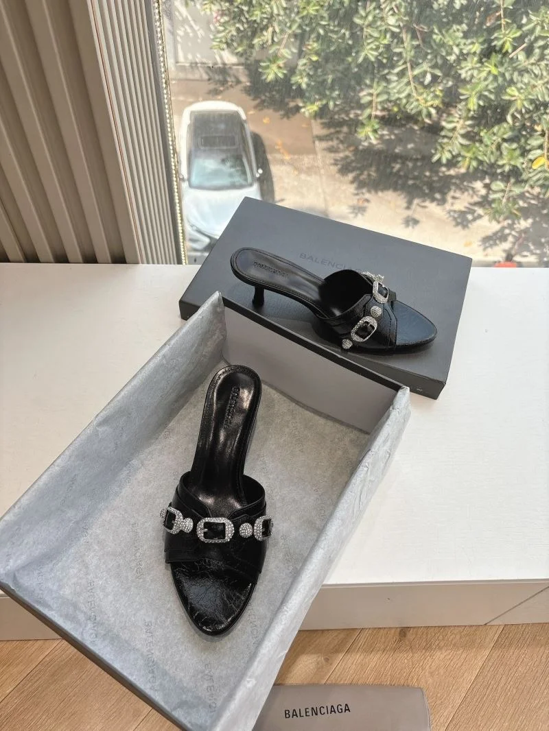 Balenciaga Slippers Minimalist 16758