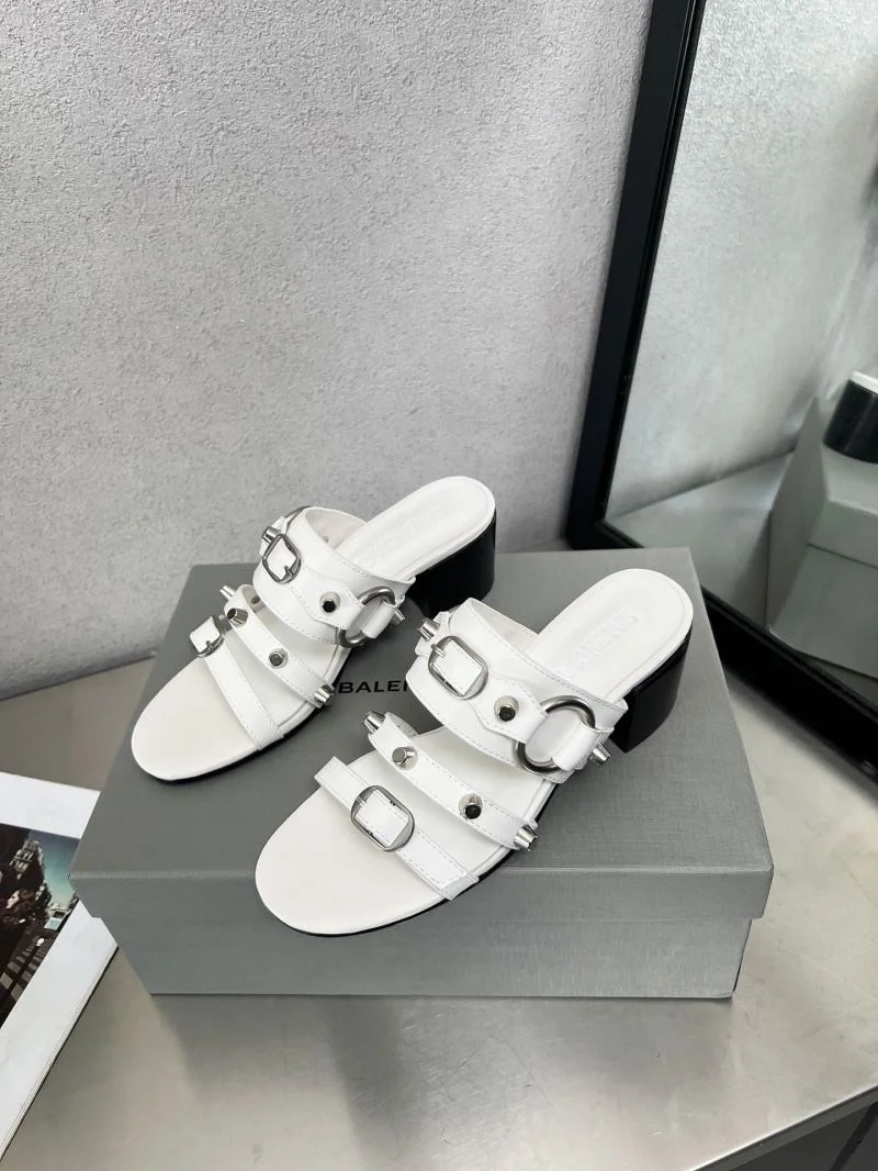 Balenciaga Slippers WellDesigned 16989