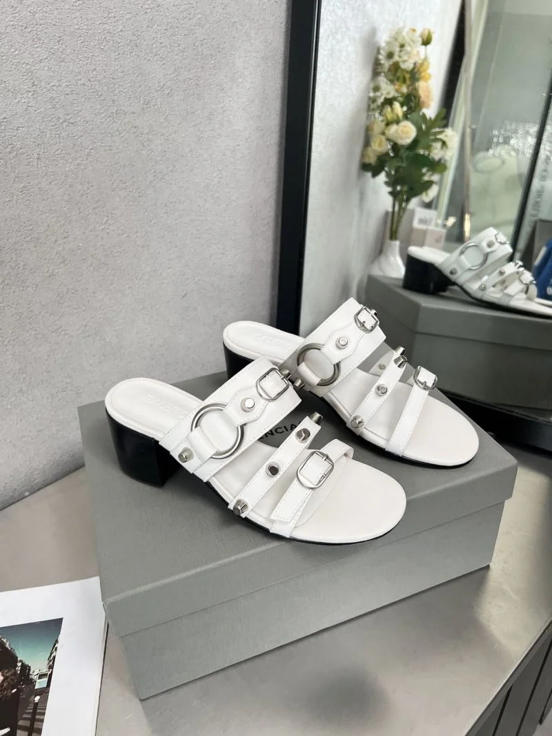 Balenciaga Slippers WellDesigned 16989