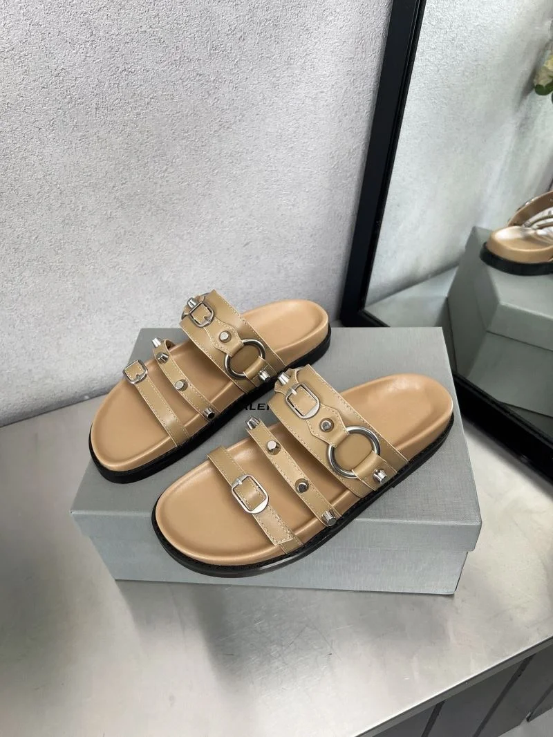 Resilient Balenciaga Slippers 16980