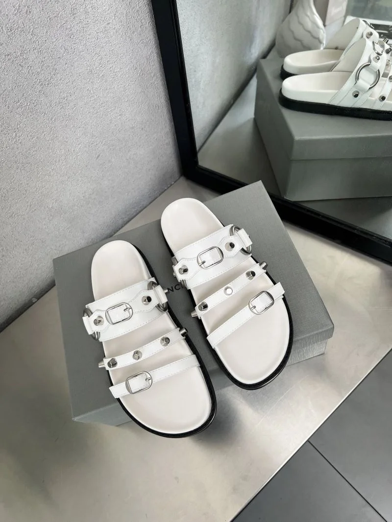 Balenciaga Slippers Resilient 17037