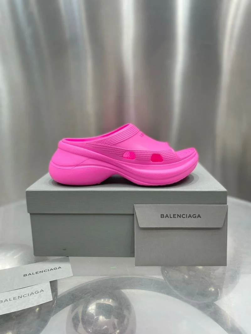 Sustainable Balenciaga Slippers 16697