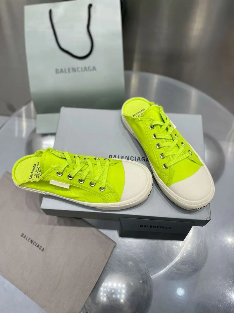 WaterResistant Balenciaga Slippers 16762