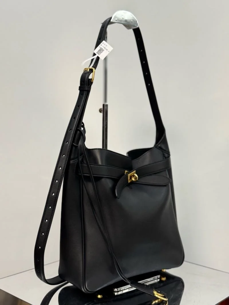 Balenciaga Small Bucket Bag - Latest Must-Have Accessory Functional 38254