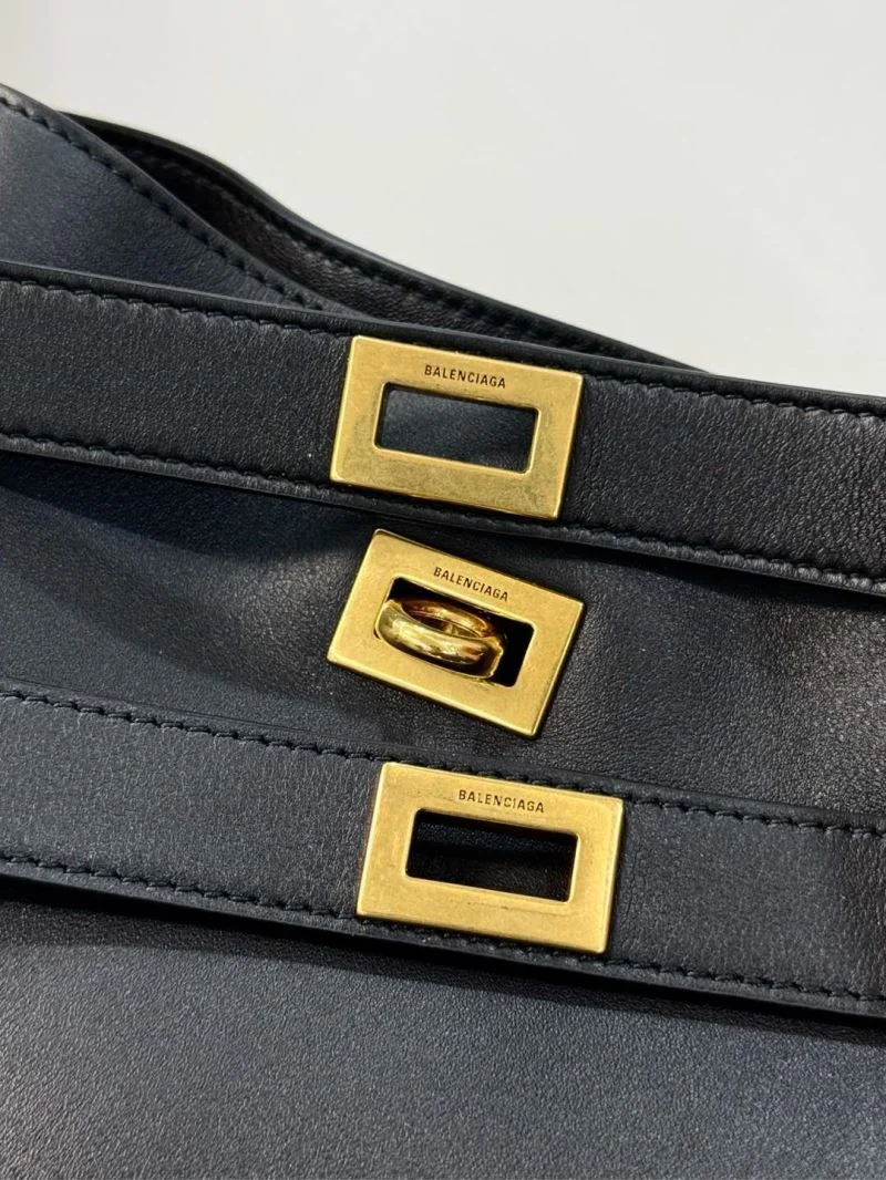 Balenciaga Small Bucket Bag - Latest Must-Have Accessory Functional 38254