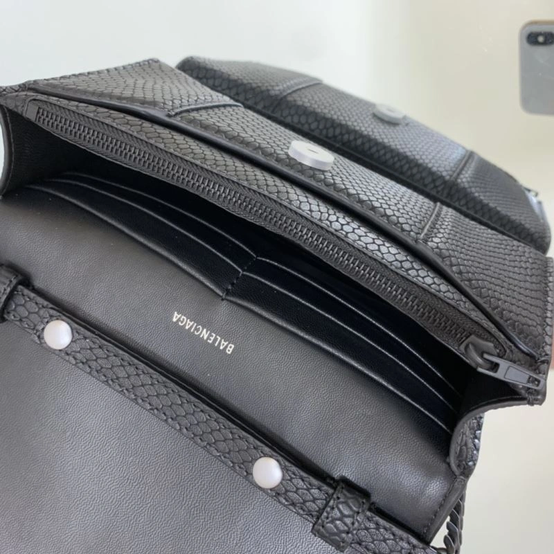 Stylish Balenciaga Snake Pattern Hourglass Chain Bag - Iconic Black Buckle 78630