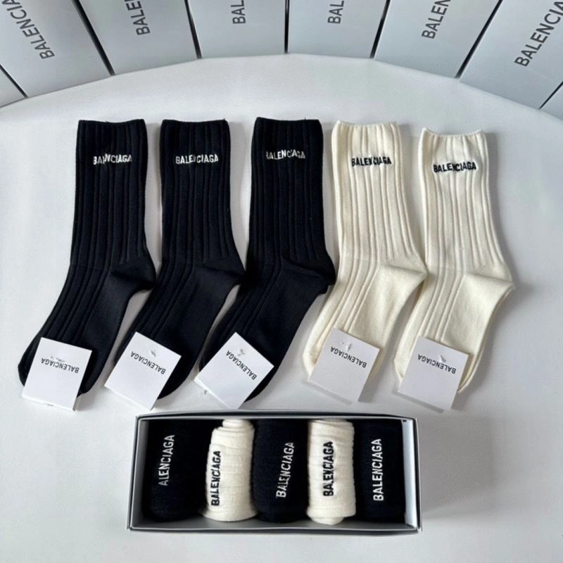 Sophisticated Balenciaga Socks 274056