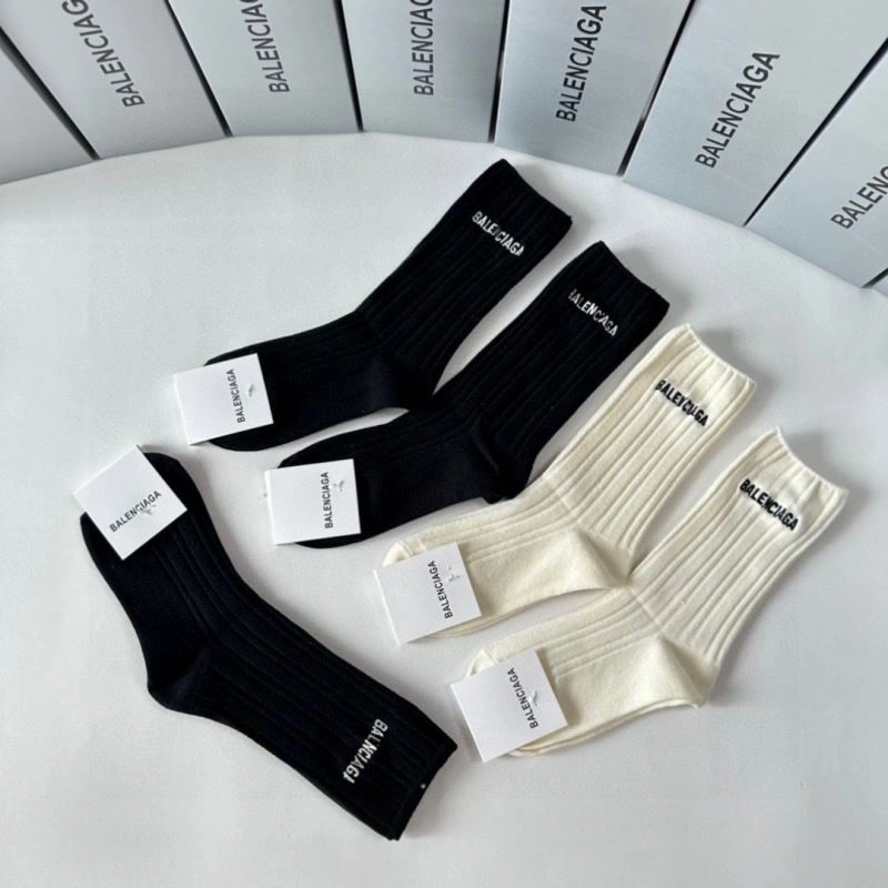Sophisticated Balenciaga Socks 274056