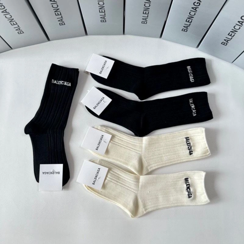 Sophisticated Balenciaga Socks 274056