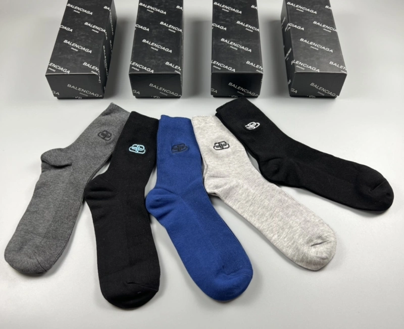 Youthful Balenciaga Socks 274531