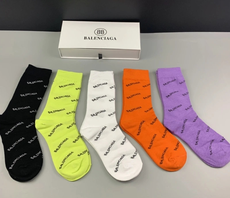 Affordable Balenciaga Socks 274359