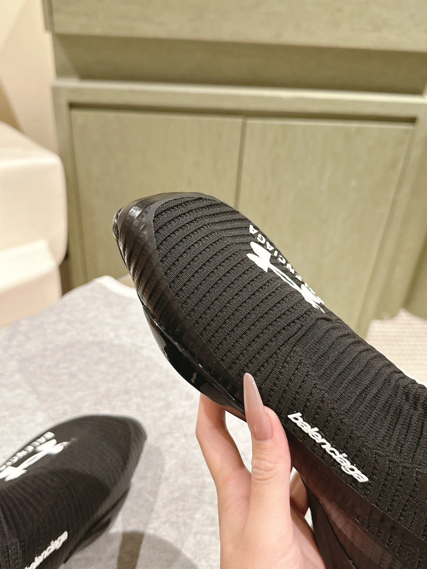 Balenciaga Speed Shoes Sophisticated 16799