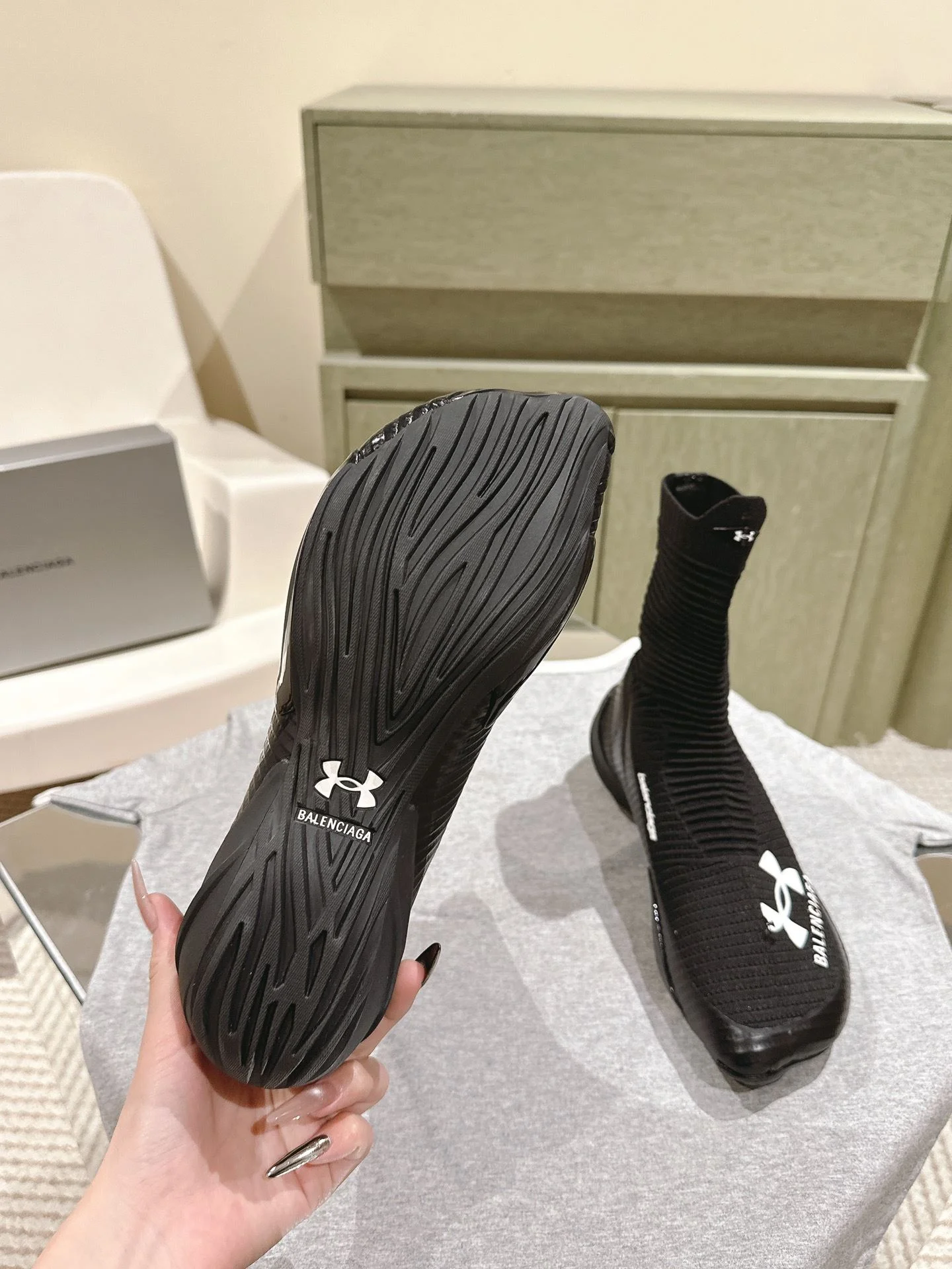 Balenciaga Speed Shoes Sophisticated 16799