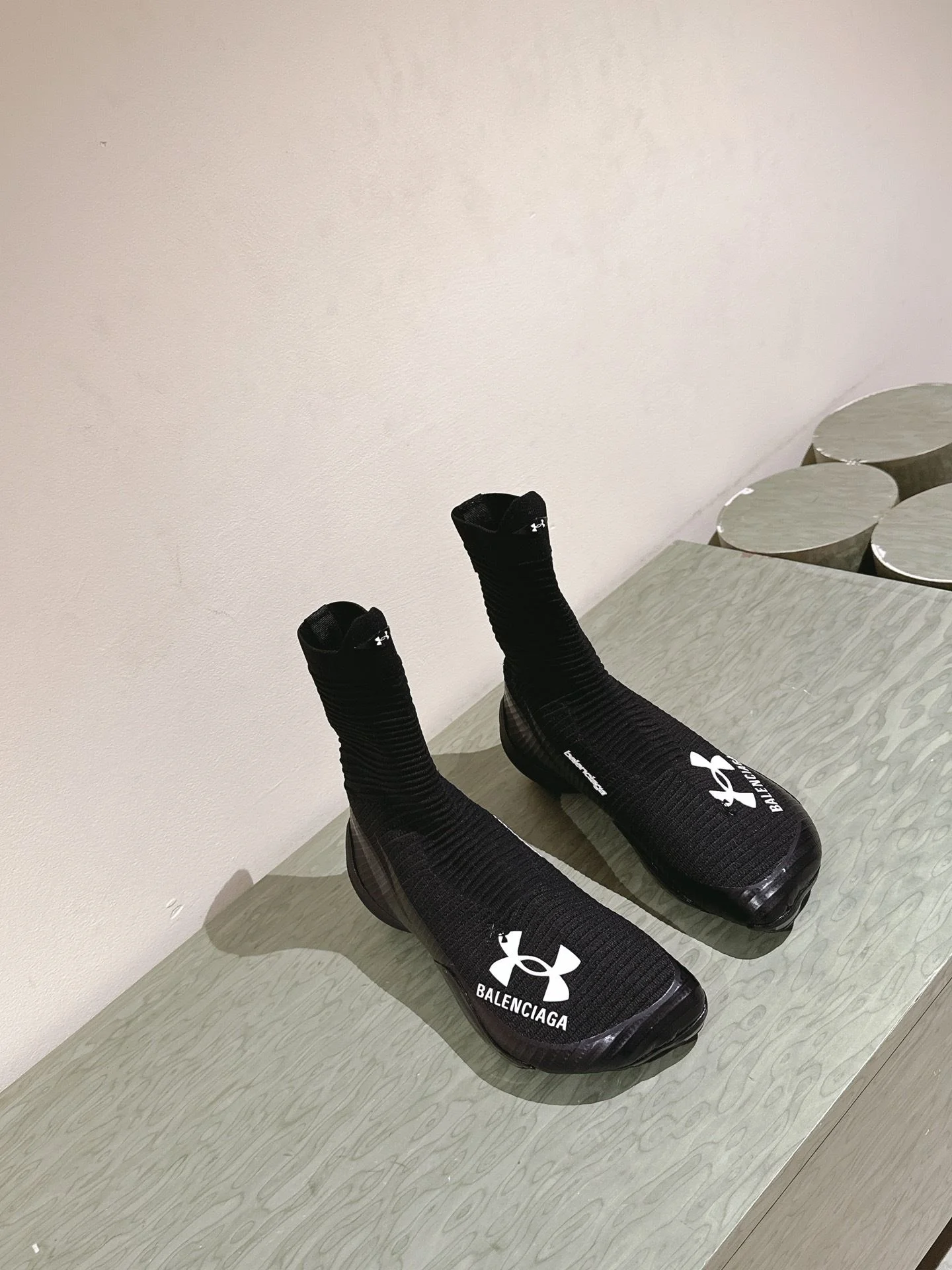 Balenciaga Speed Shoes Sophisticated 16799
