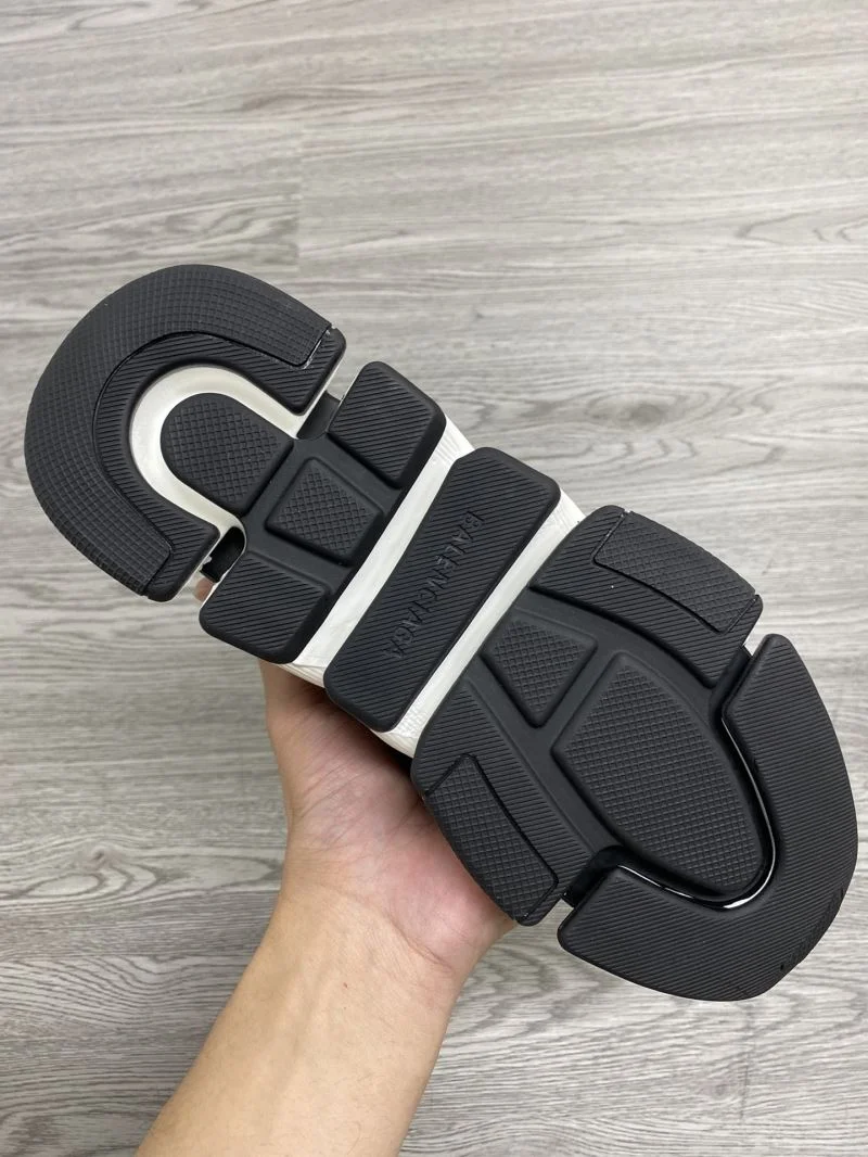Tailored Balenciaga Speed Shoes 16878