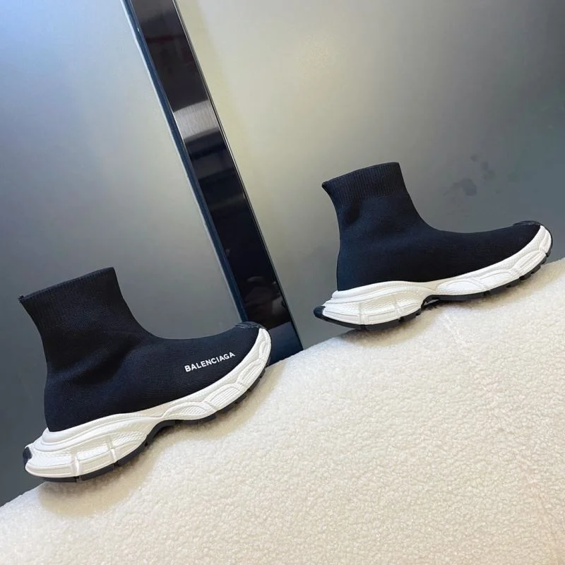 Sporty Balenciaga Speed Shoes 16688