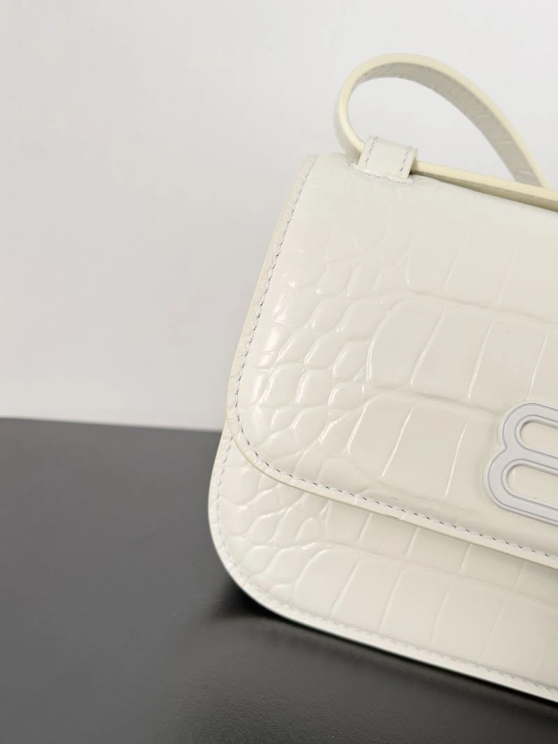 Flexible Balenciaga Spring 2022 Gossip Crossbody Bag in Embossed Leather 78602