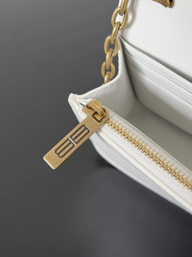 SmoothTexture Balenciaga Spring 2022 Gossip Crossbody Bag with Double B Logo 78616