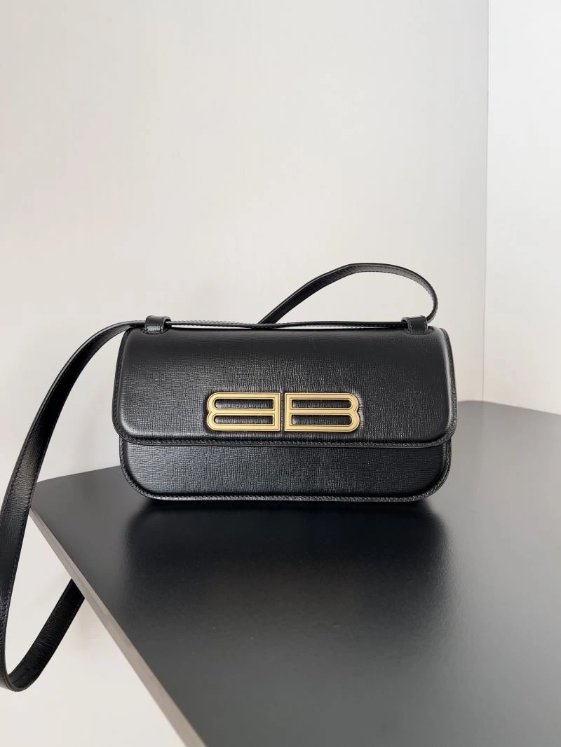 Balenciaga Spring 2022 Gossip Crossbody Bag with Double B Logo EasyMatch 78613
