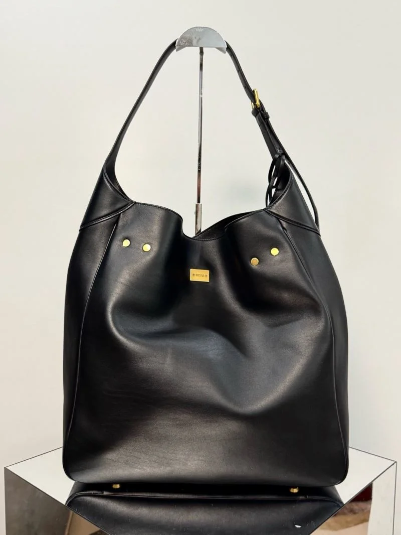 Balenciaga  Large Bucket Bag - Authentic Photos Collection Cozy 38251