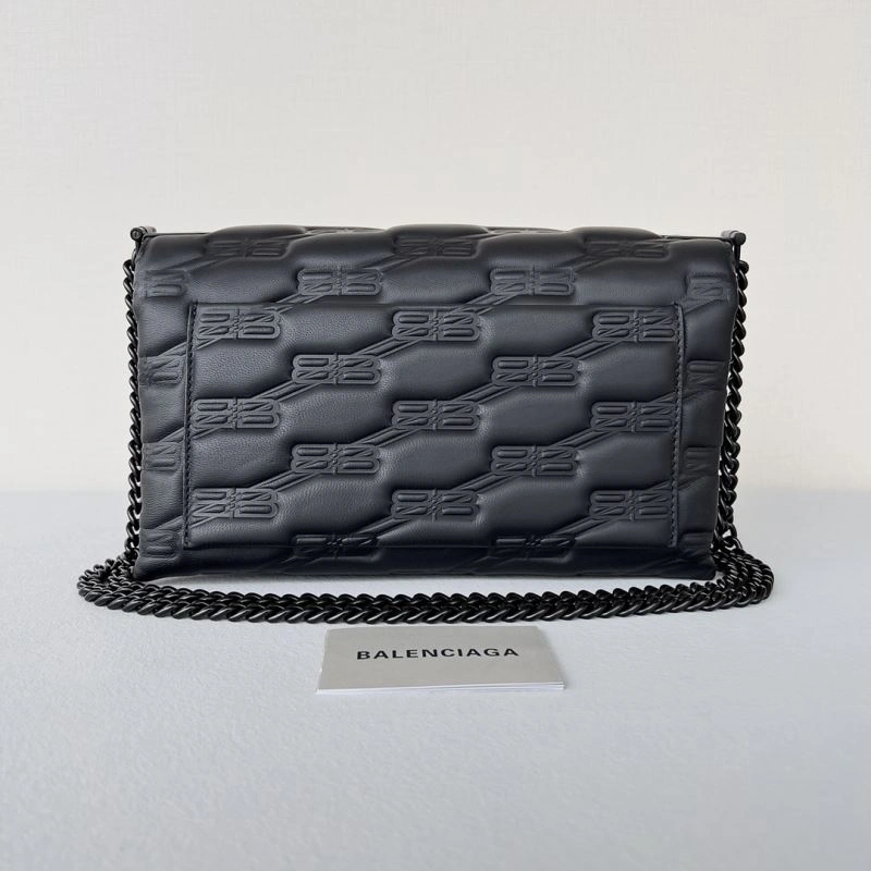 Sustainable Balenciaga Summer 22 Triplet S Handbag - Red Carpet 78598