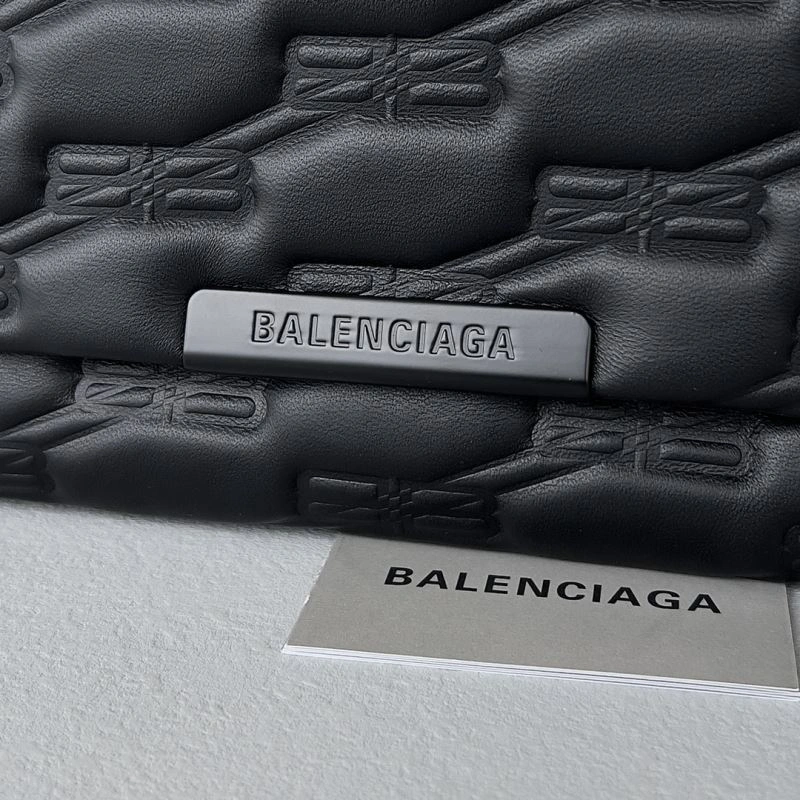 Sustainable Balenciaga Summer 22 Triplet S Handbag - Red Carpet 78598