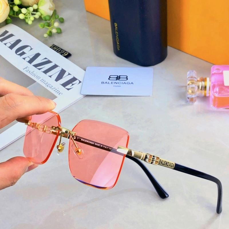 Balenciaga Sunglasses ComfortFit 277009
