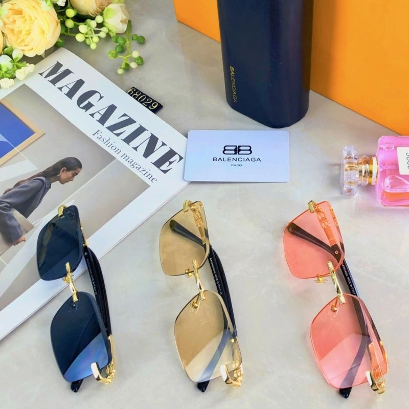 Balenciaga Sunglasses ComfortFit 277009