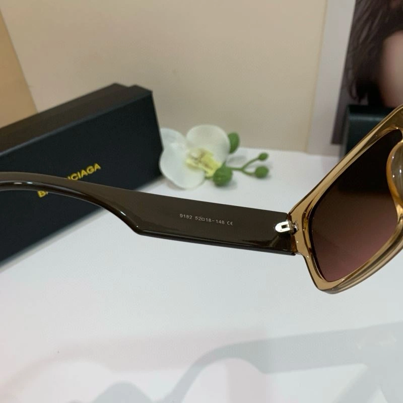 Affordable Balenciaga Sunglasses 277001