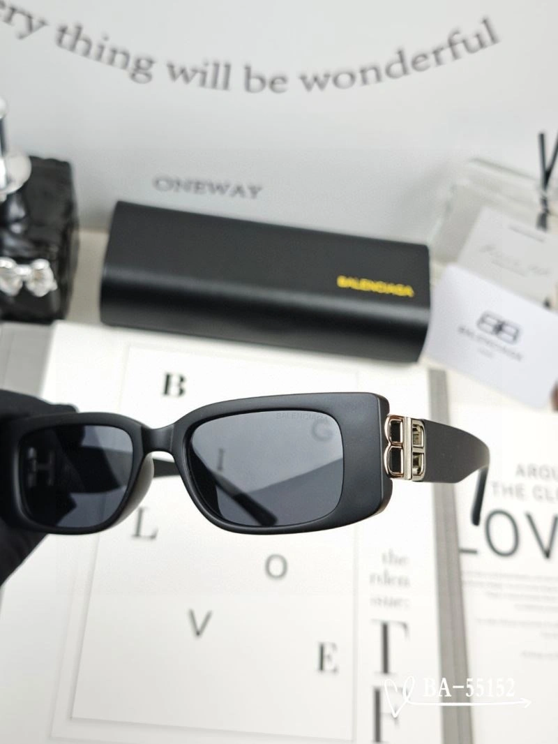 Balenciaga Sunglasses Affordable 277002