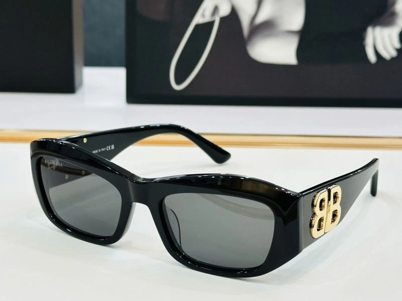 Balenciaga Sunglasses Breathable 276997