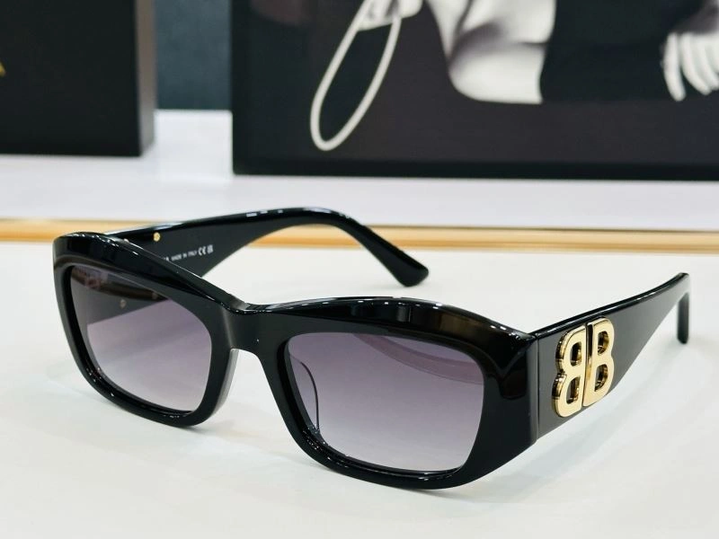 Balenciaga Sunglasses Breathable 276997