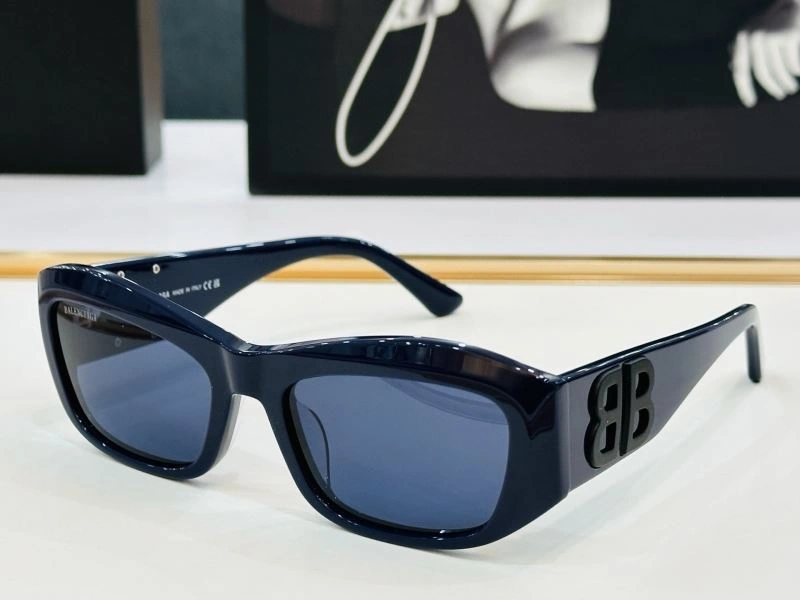 Balenciaga Sunglasses Breathable 276997