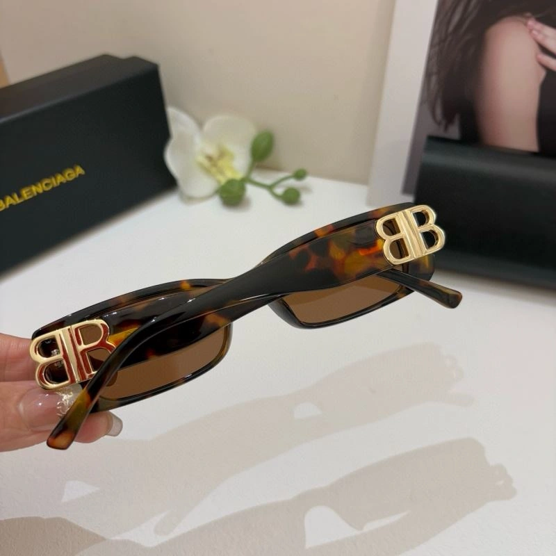 WrinkleFree Balenciaga Sunglasses 276986