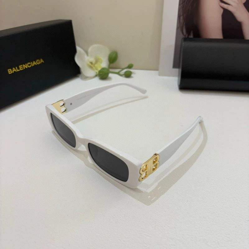 Balenciaga Sunglasses FreshLook 276970