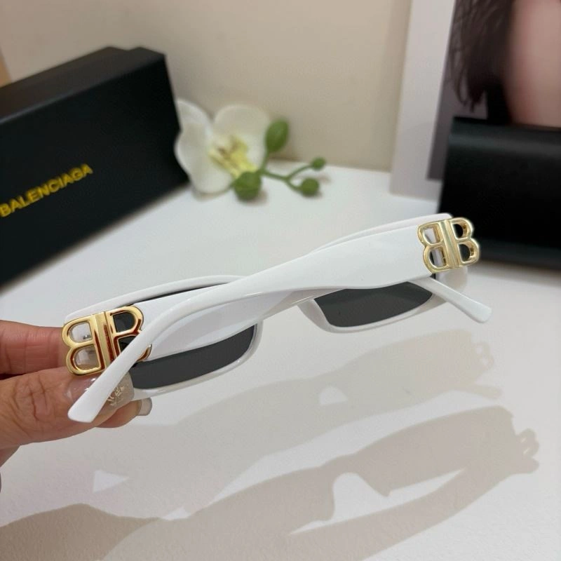 Balenciaga Sunglasses FreshLook 276970