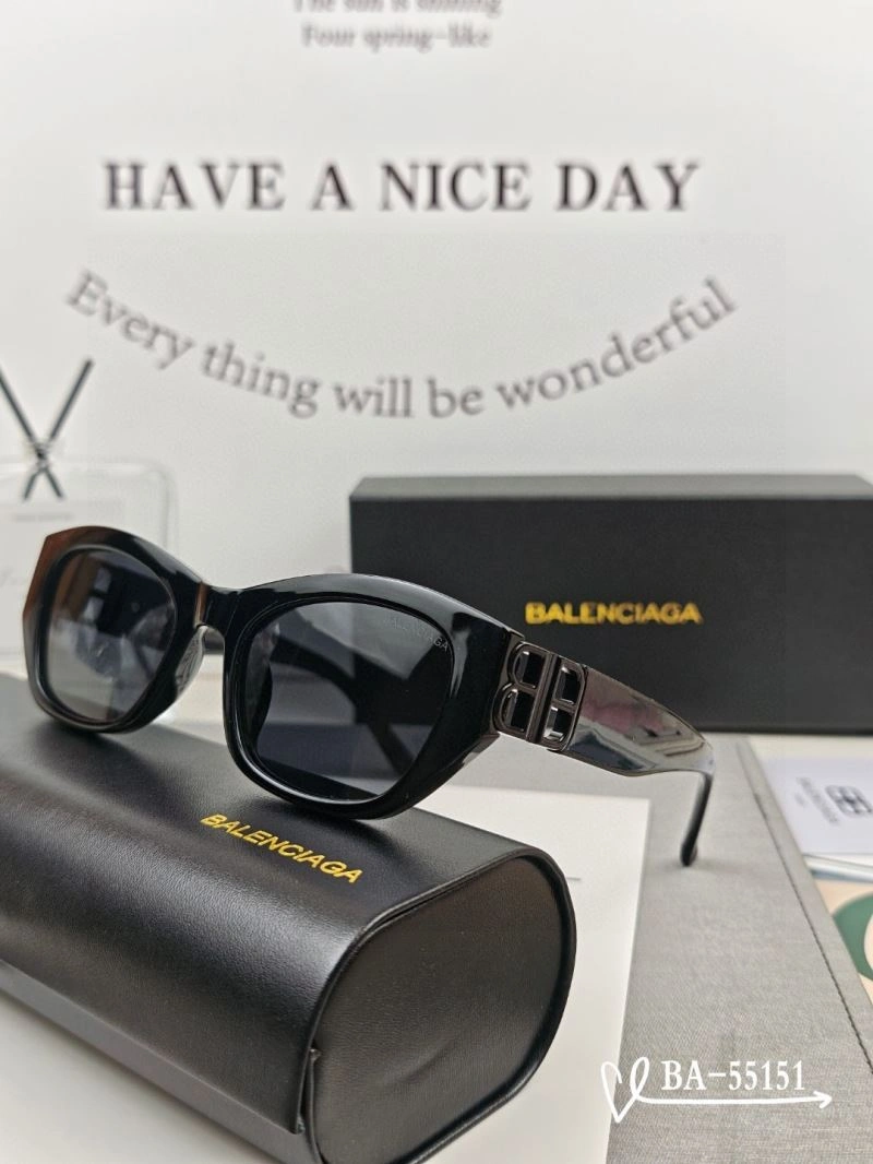 Balenciaga Sunglasses MultiPurpose 276964