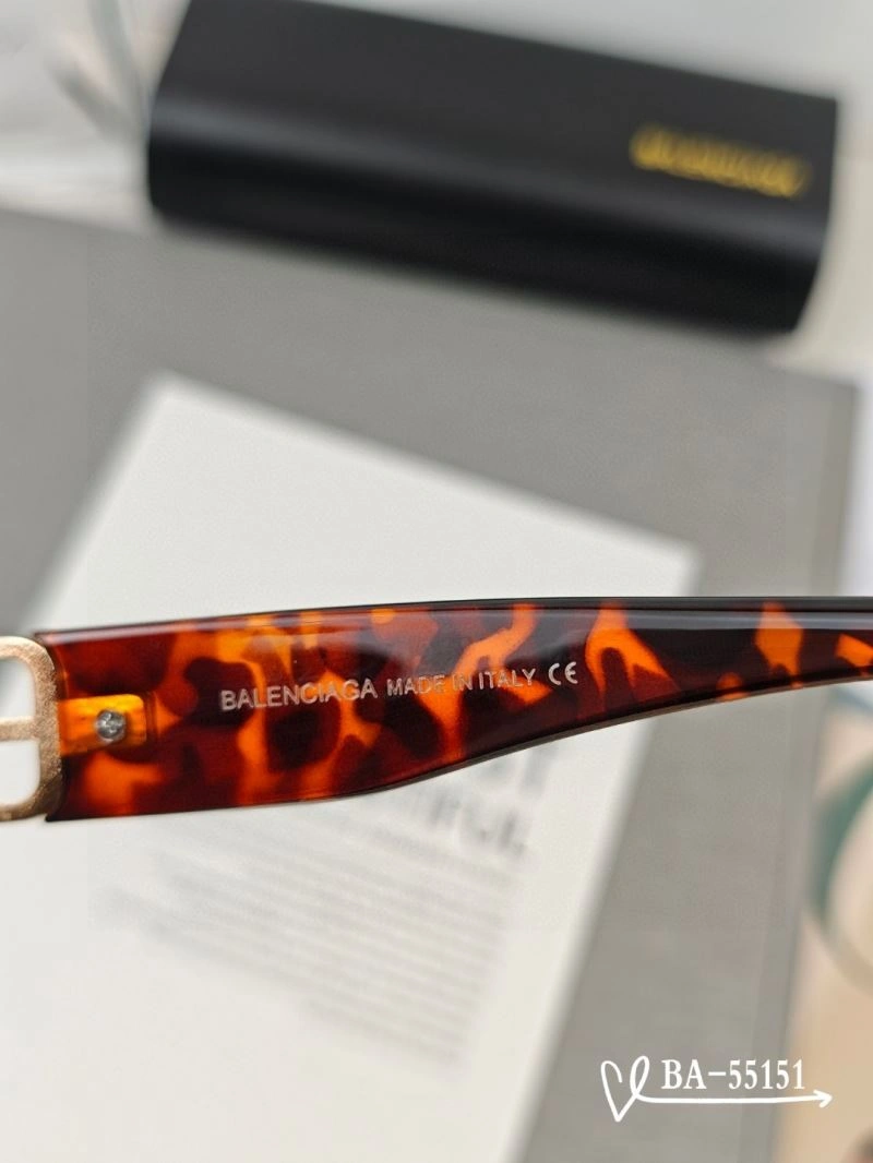 Balenciaga Sunglasses MultiPurpose 276964