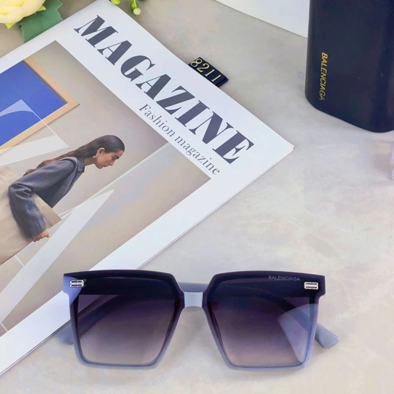 Balenciaga Sunglasses Compact 277011