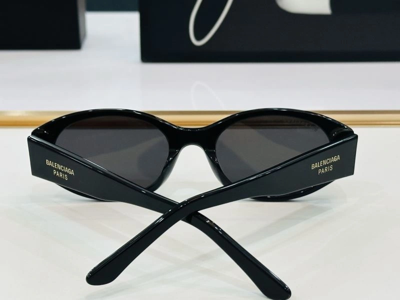 Balenciaga Sunglasses Practical 277012