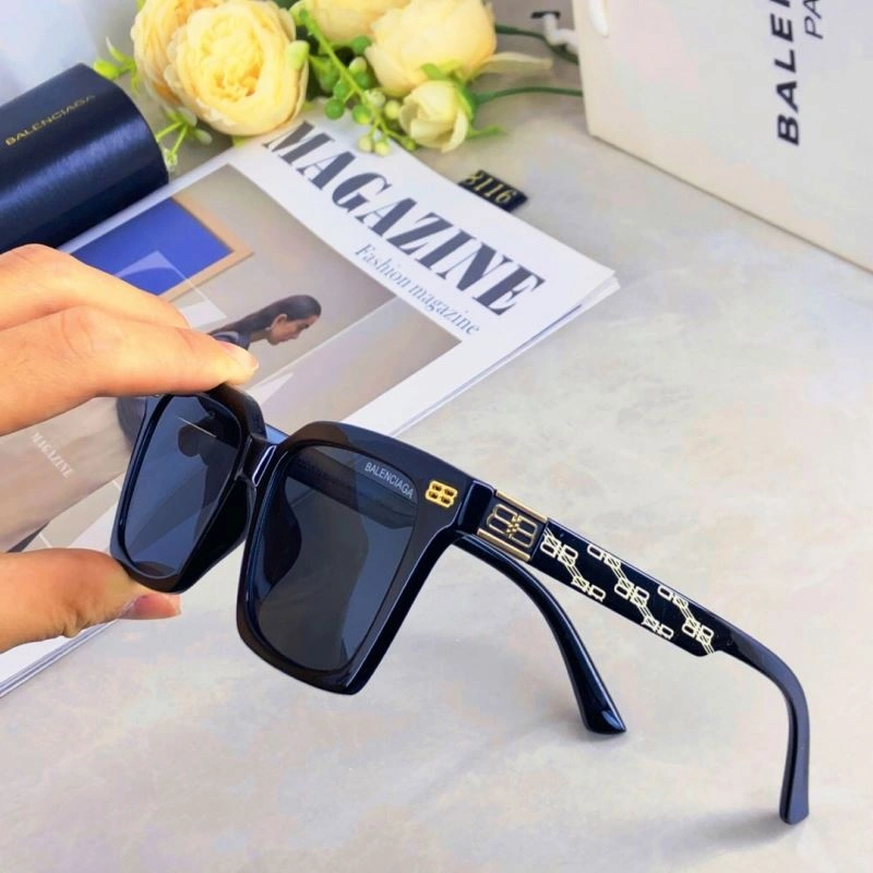 Balenciaga Sunglasses Breathable 277008