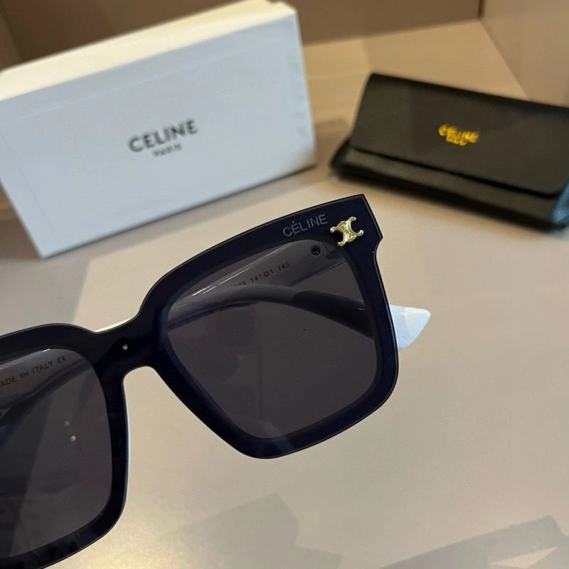 Balenciaga Sunglasses FashionForward 277017